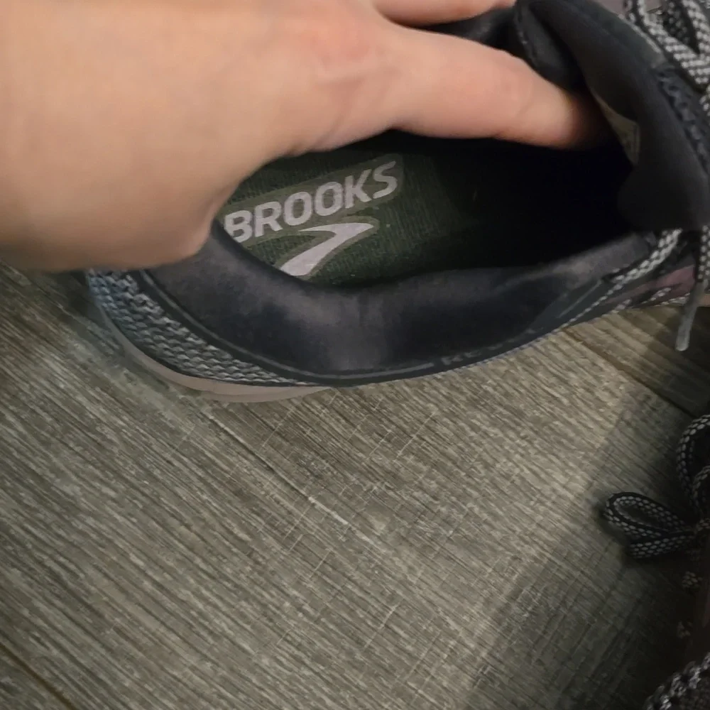 Brooks Revel Women's Charcoal and Blush Athletic Shoes. - Picture 9 of 12